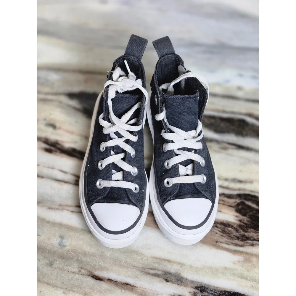 Converse Chuck Taylor All Star Lugged 2.0 Youth 12.5 Black High‎ Top Streetwear